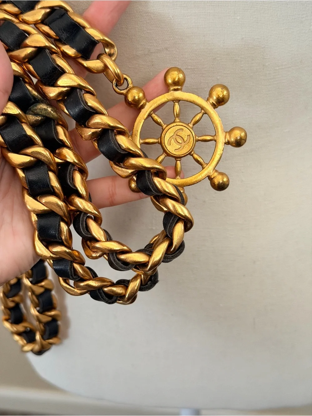 CHANEL Vintage Gold Chain Belt with Black Leather and CC Nautical Wheel Charm